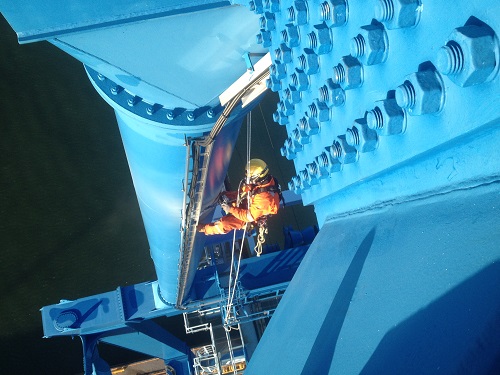 Offshore rope access
